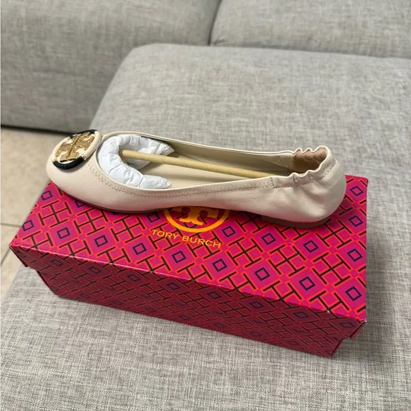 Tory Burch Cream Leather Flats with Gold Medallion