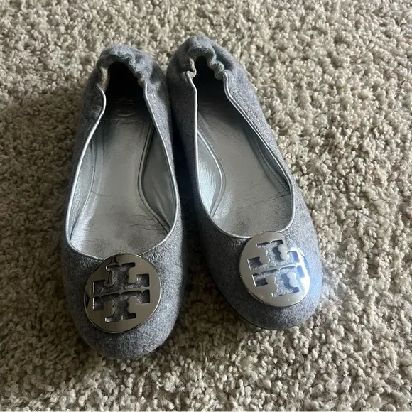 Tory Burch grey flats