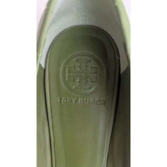 Tory Burch leather Reva Quinn Green Quilted flats gold logo medallion size 7