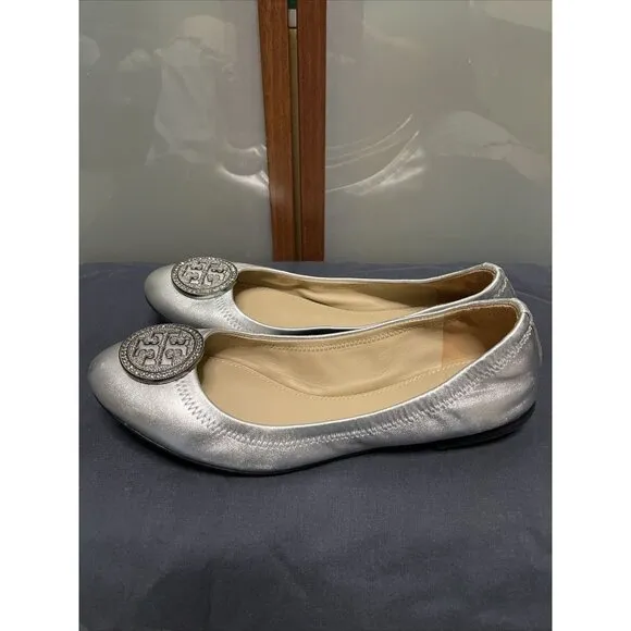 Tory Burch Liana Crystal Embellished Medallion Silver Leather Ballet Flats 7 M