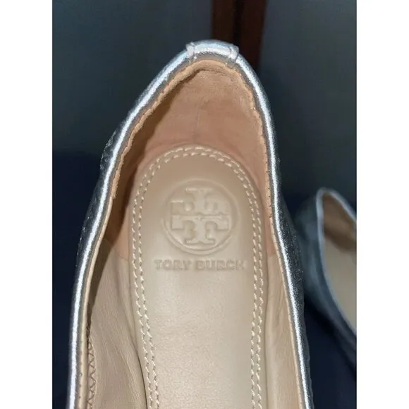 Tory Burch Liana Crystal Embellished Medallion Silver Leather Ballet Flats 7 M