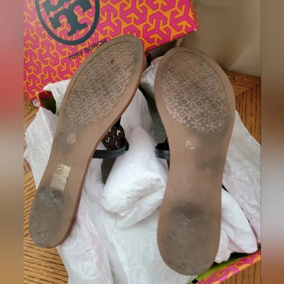 Tory Burch Mini Miller Leather Flat Thong