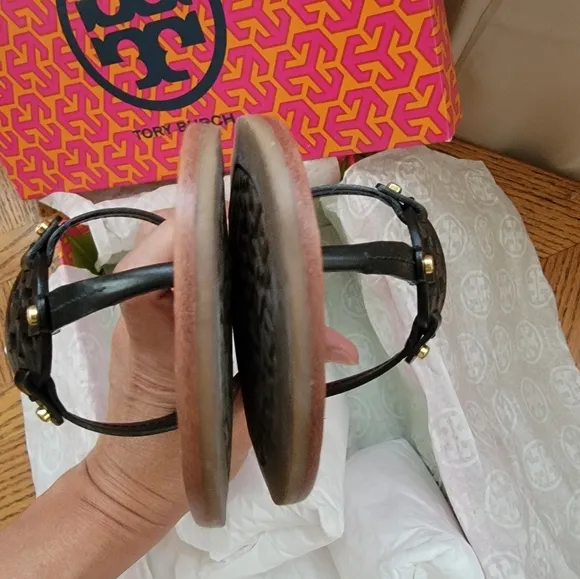 Tory Burch Mini Miller Leather Flat Thong
