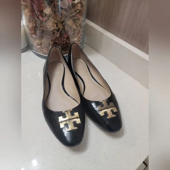 Tory Burch Raleigh Black Flats with Gold Accents 9M