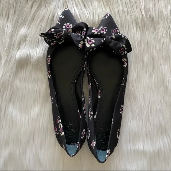 Tory Burch Rosalind Ballet Flats 9.5 Black Floral NWOT