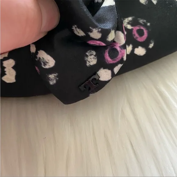 Tory Burch Rosalind Ballet Flats 9.5 Black Floral NWOT
