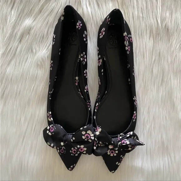 Tory Burch Rosalind Ballet Flats 9.5 Black Floral NWOT