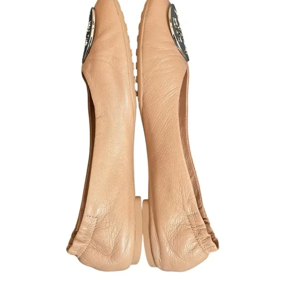 Tory Burch Tan Leather Flats with Gold Medallion size 6M Great used