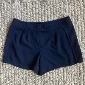 Trina Turk navy faux wrap dressy shorts
