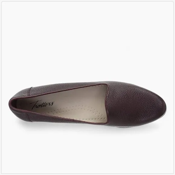 Trotters Liz Tumbled Loafer Shoes Burgundy Slip On NEW without box 13N 13 Narrow