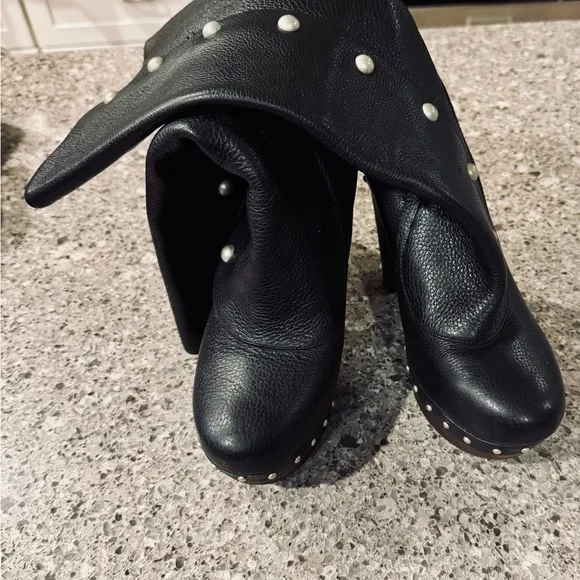 UGG Australia Gebui Leather High Heel Boots - NWOT ⭐👢