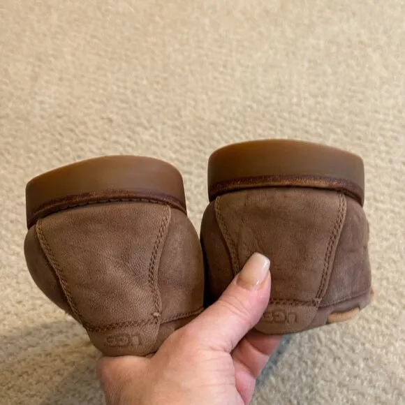 Ugg Australia Mens Leather Loafers Pointe Sheepskin Slip On #1002442 Size 11