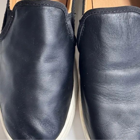UGG Black CAS Slip-On Trainer Leather Upper with Suede Paneling EVA Cushioning 8