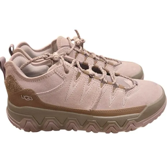 UGGs Women's CapTrail Low in Pale Smoke New Size 9