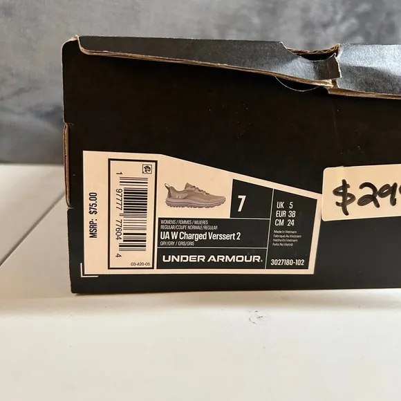 Under Armour Charged Verssert 2 Athletic Running Shoes Beige Purple‎ Womens 7