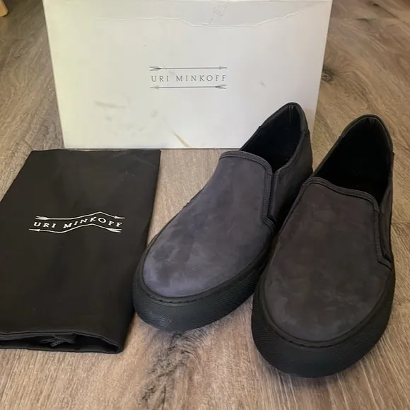 URI Minkoff Men’s Navy Blue ‘Canal’ Loafers Size 10