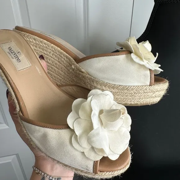 Valentino White Espadrille Shoes with Floral Detail