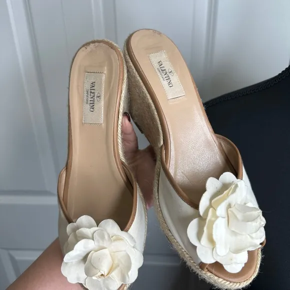 Valentino White Espadrille Shoes with Floral Detail