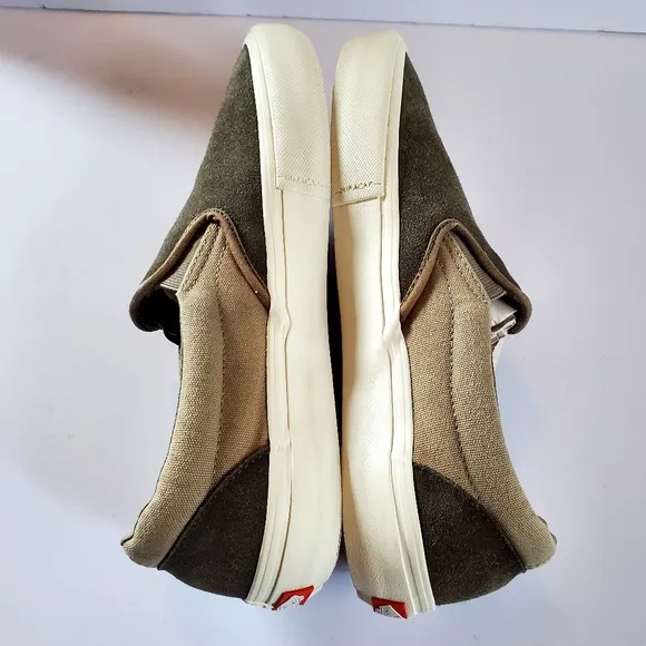 Vans Green and White Slip-On Loafers Ultra Cush Size Men's 10.5