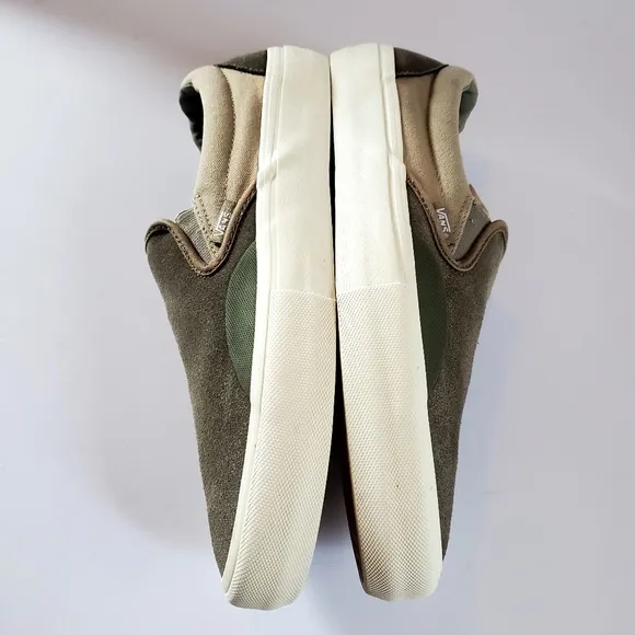 Vans Green and White Slip-On Loafers Ultra Cush Size Men's 10.5