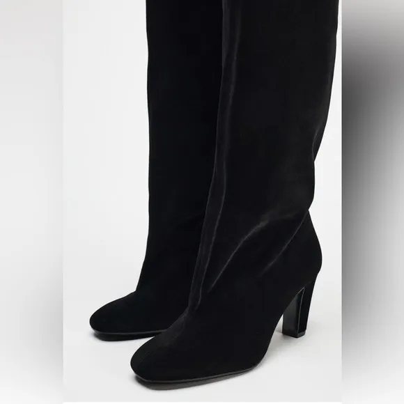 VELVET LOOK HEELED BOOTS