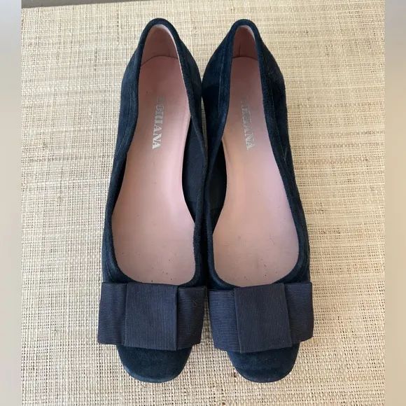 Velvet Navy Bow Flats in Size 37