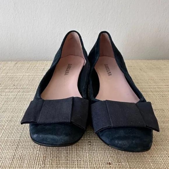 Velvet Navy Bow Flats in Size 37
