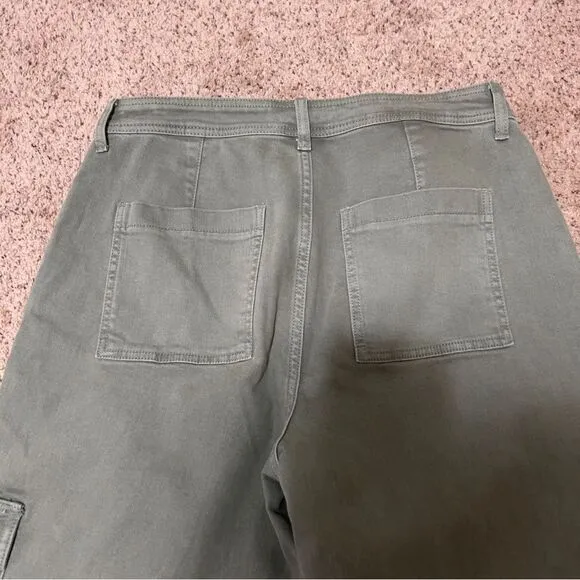 Vervet Womens High Rise Utility Green Raw Hem Cropped Wide Leg Jeans Size 31