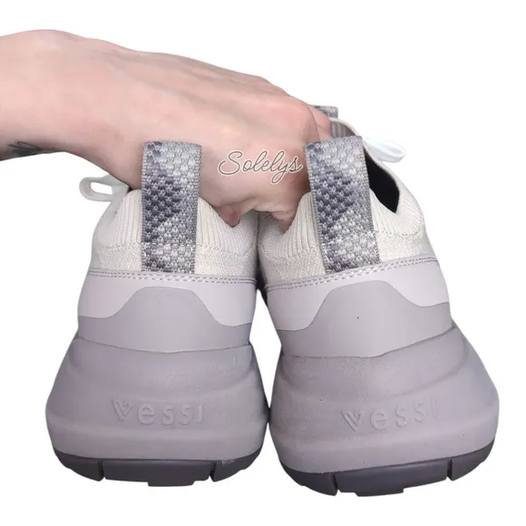 Vessi Stormburst Mens 7 Quartzite Low Top Waterproof Dyma-Tex Knit Sneaker Boot