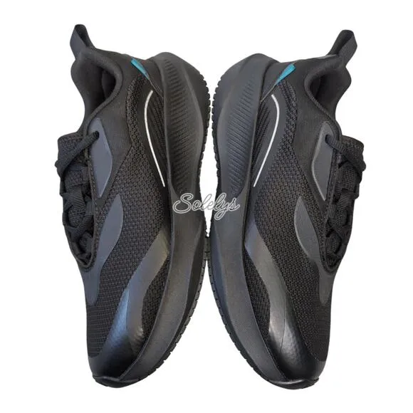 Vessi Tidal Black on Black Dyma-Tex Waterproof Vegan Lace Up Sneaker Womens 8.5