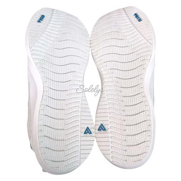 Vessi Tidal Warm White Waterproof Dyma-Tex  Vegan Lace Up Sneaker Womens 9