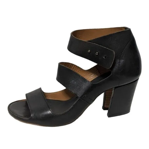 VIC MATIE Strapped Ankle Wrap Heeled Sandals 37