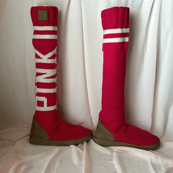 Victoria’s Secret Pink &amp; White Mukluk Cable Knit Sweater Boots Slippers Size 7/8