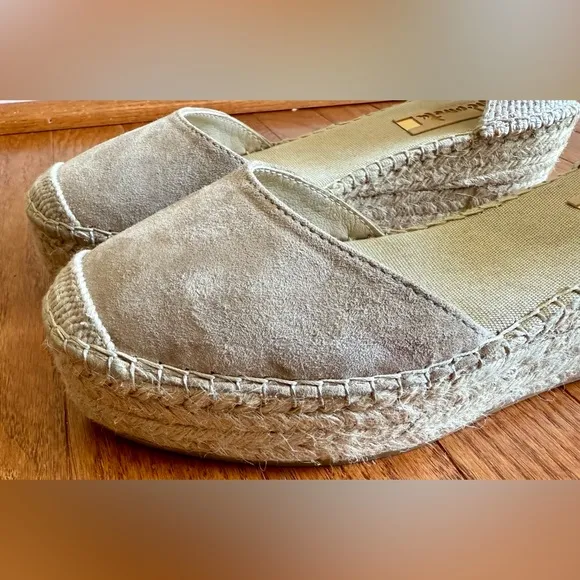 Vidorreta Women's Natural Espadrilles Textile Fibers Beige wedge Sandals size39