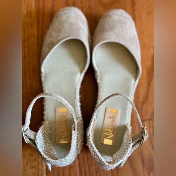 Vidorreta Women's Natural Espadrilles Textile Fibers Beige wedge Sandals size39