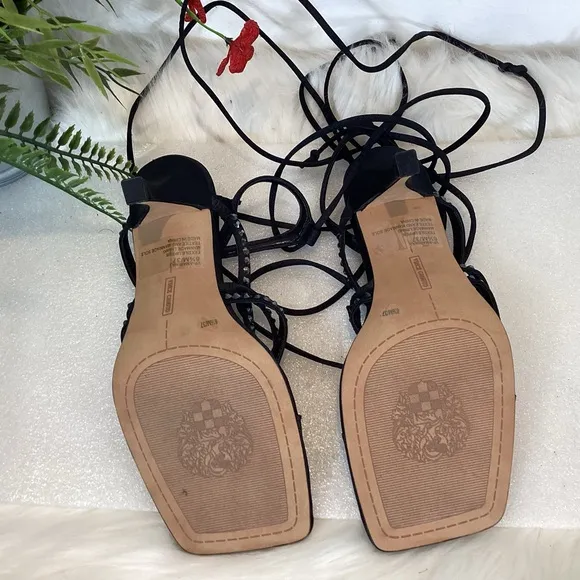 VINCE CAMUTO BLACK STUDDED GLADIATOR ANKLE  STRAP SANDALS SZ 6.5