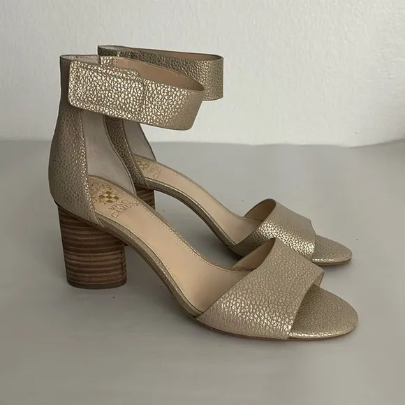 Vince Camuto Jacon Leather Champagne Metallic Ankle Strap Sandals Size 9 New