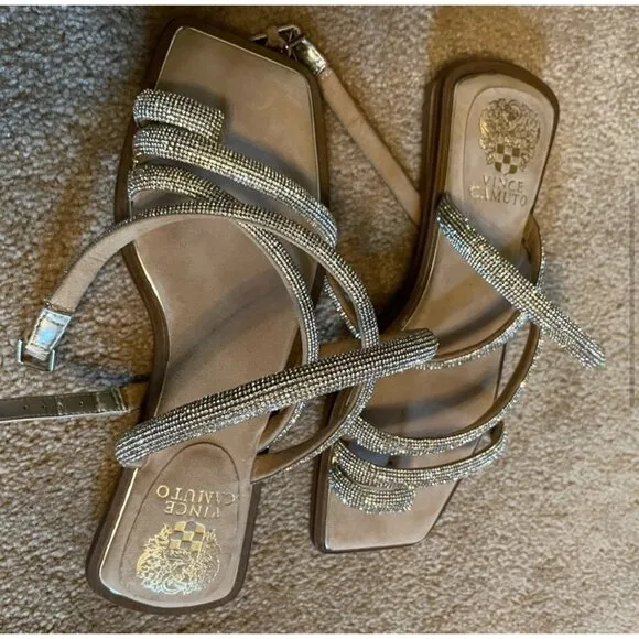 Vince Camuto Pertema Silver Rhinestone Ankle Wrap Strappy Flat Sandals 7