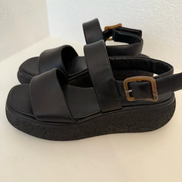 Vince Laguna Leather Slingback