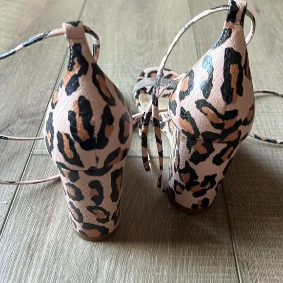 Vince Camuto Pink Leopard Lace Up Wrap Heels US 6.5