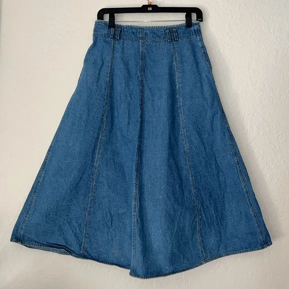 vintage Denim Blue Jean Skirt Liz Sport • pleated skirt • pockets