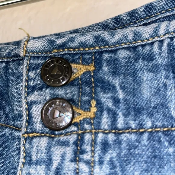 vintage Denim Blue Jean Skirt Liz Sport • pleated skirt • pockets