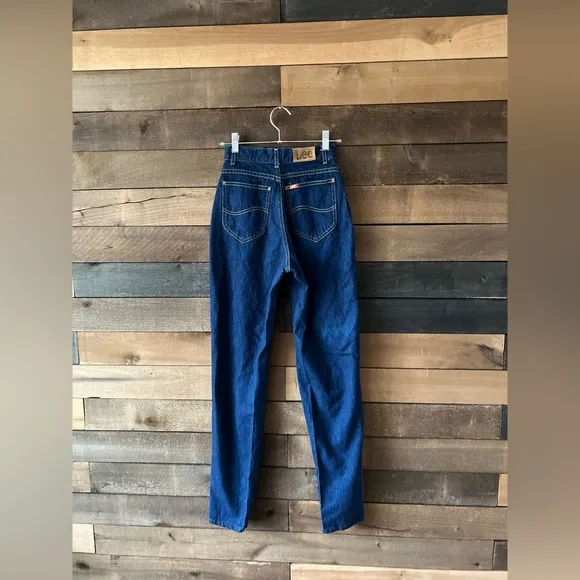 Vintage Lee High Waisted Mom Jeans 80s Tapered Dark Wash Denim 24x31 USA Made