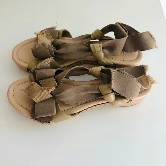 Vintage Nina Ricci Strappy Leather Sandals Sz IT 37 US 7