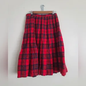 Vintage Pendleton Wool Pleated Skirt – Size 14 Red Tartan