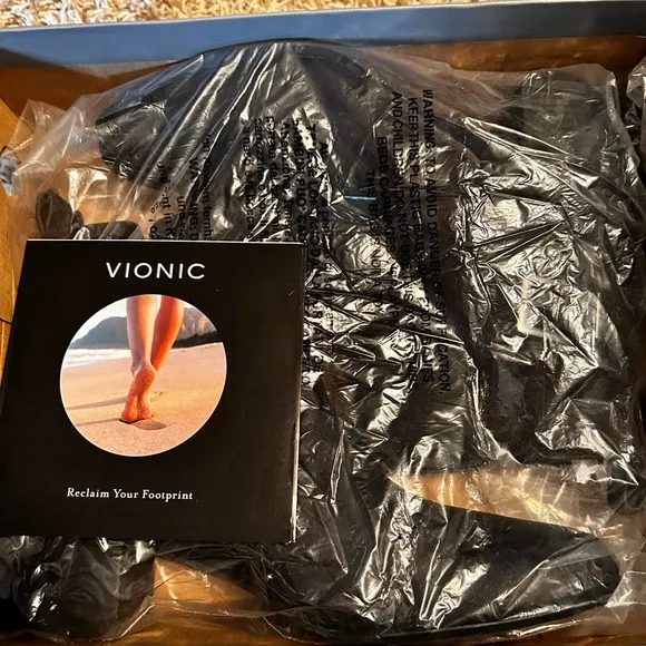 VIONIC  - Women's Sienna Black Bootie - Size 9 M