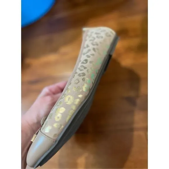 Vionic Women's Minna on flats with gold leopard print size 12