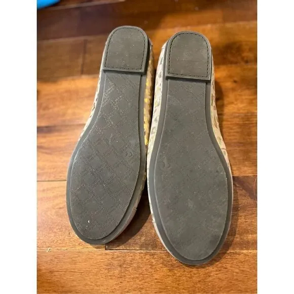 Vionic Women's Minna on flats with gold leopard print size 12