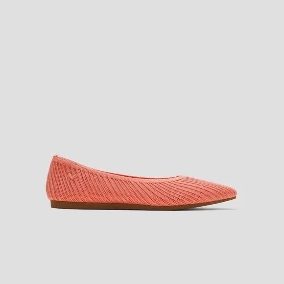 Vivaia Aria Flats Size 37.5 Salmon Point Toe Ballet Comfort Business Casual