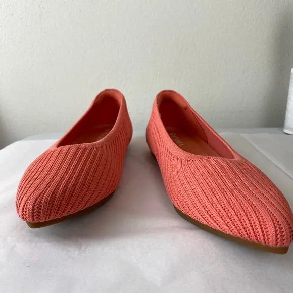 Vivaia Aria Flats Size 37.5 Salmon Point Toe Ballet Comfort Business Casual